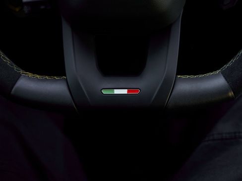 Used 2024 Lamborghini Urus Performante image 69