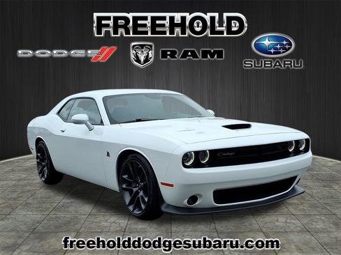 Certified 2021 Dodge Challenger R/T Scat Pack image 1