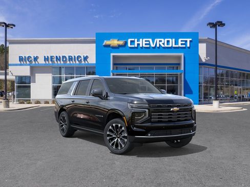 New 2026 Chevrolet Suburban High Country AWD/4WD image 2