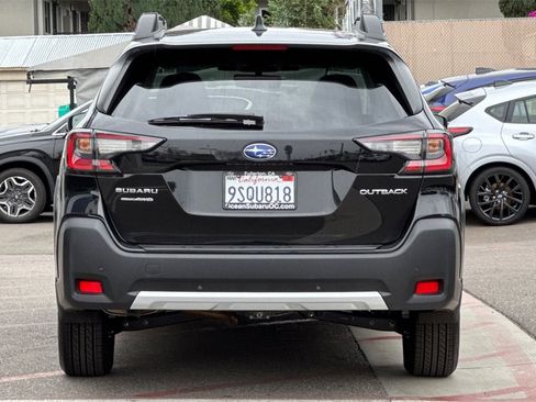 Certified 2025 Subaru Outback Limited image 6