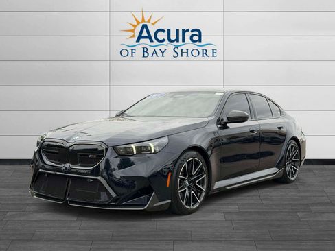 Used 2026 BMW M5 w/ Executive Package AWD/4WD image 1