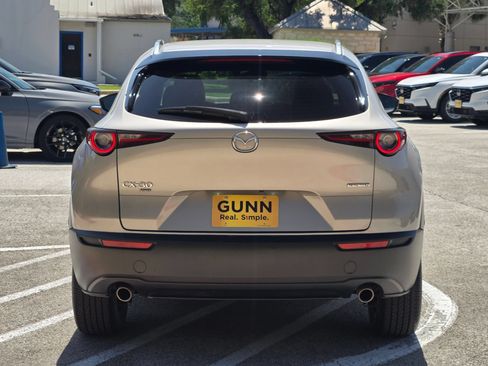 Used 2024 MAZDA CX-30 AWD 2.5 S w/ Select Sport Pkg image 4