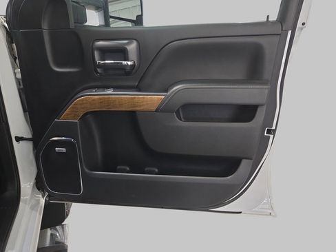 Used 2015 Chevrolet Silverado 3500 LTZ w/ Duramax Plus Package image 11