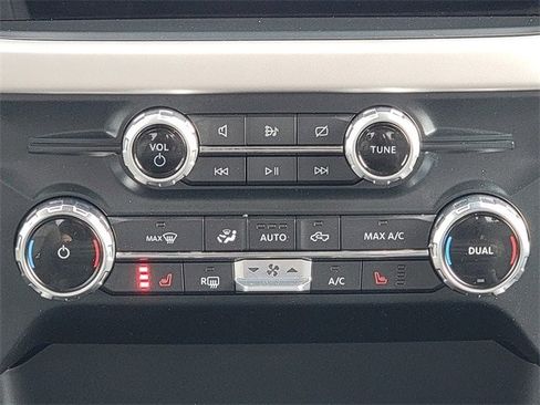 Certified 2022 Ford F150 XLT w/ Equipment Group 302A High image 29