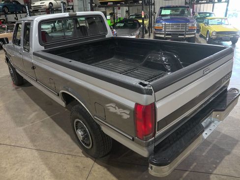 Used 1992 Ford F250 4x4 SuperCab image 16