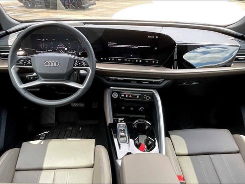 New 2025 Audi Q5 Premium Plus w/ Premium Plus image 5