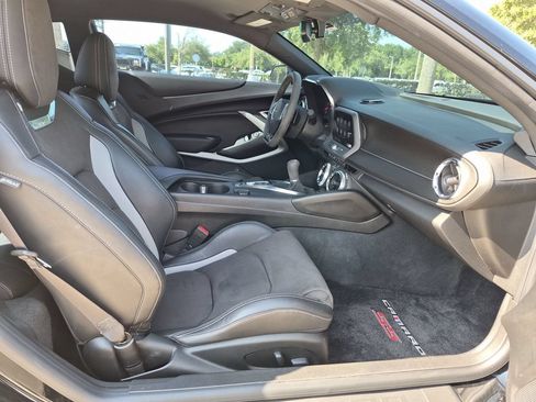 Used 2022 Chevrolet Camaro SS RWD image 21