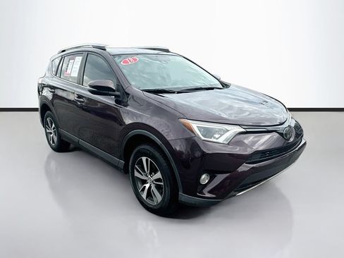 Used 2018 Toyota RAV4 XLE FWD image 3