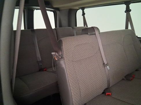 Used 2024 Chevrolet Express 3500 LT w/ LT Preferred Equipment Group image 18