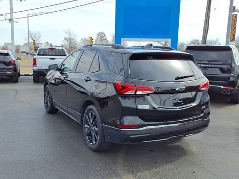 Used 2023 Chevrolet Equinox RS image 4