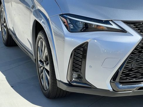 Used 2024 Lexus UX 250h F Sport FWD image 14