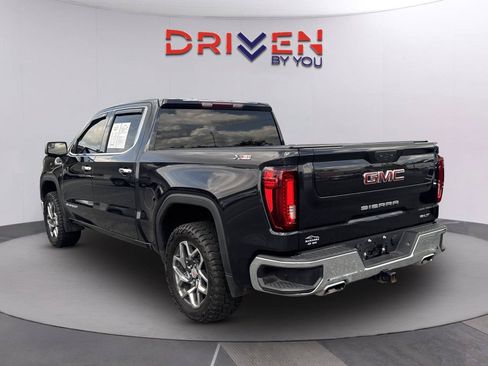 Used 2025 GMC Sierra 1500 SLT w/ SLT Premium Package AWD/4WD image 6
