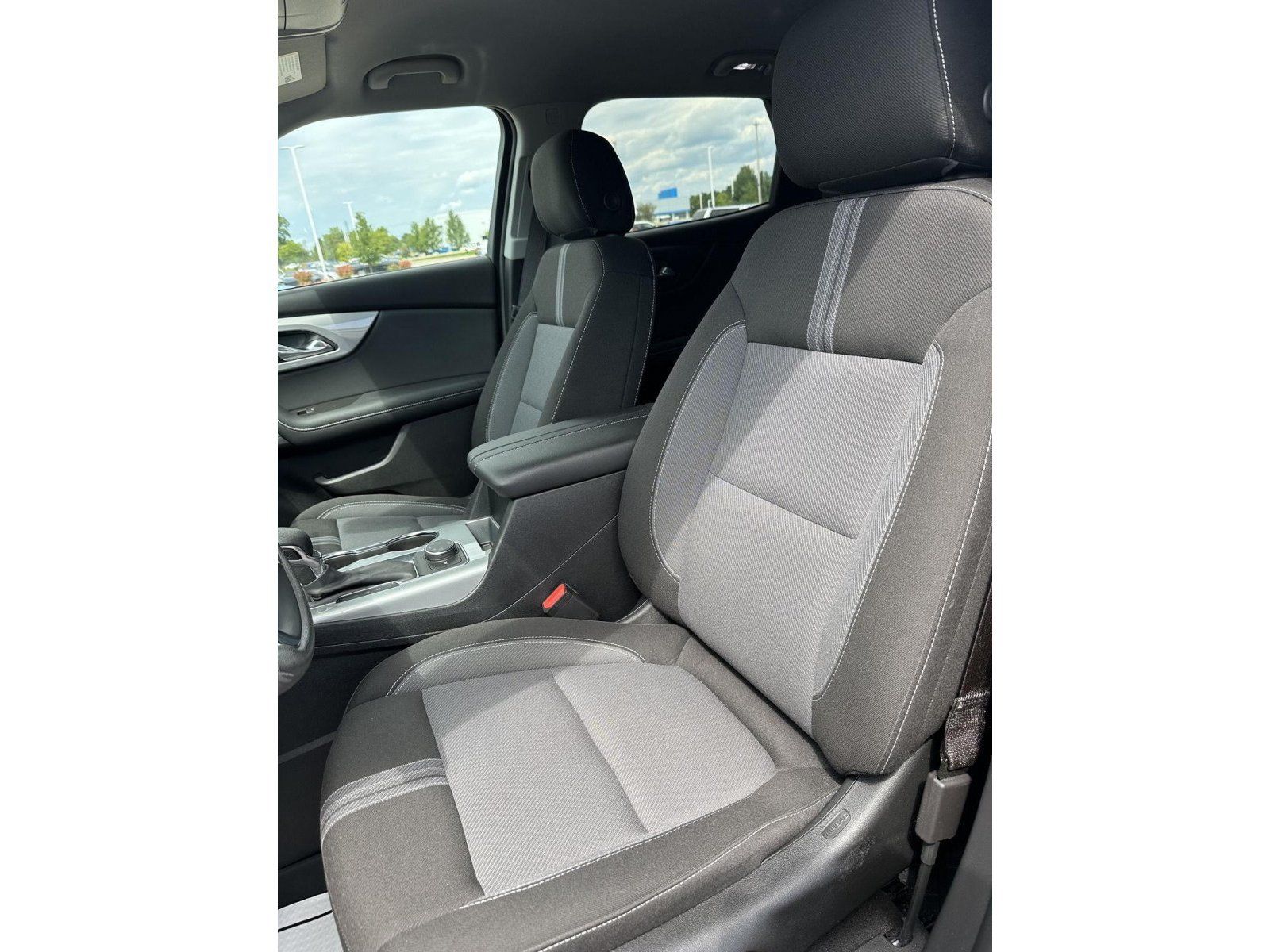 Certified 2023 Chevrolet Blazer LT w/ Convenience Package AWD/4WD image 24
