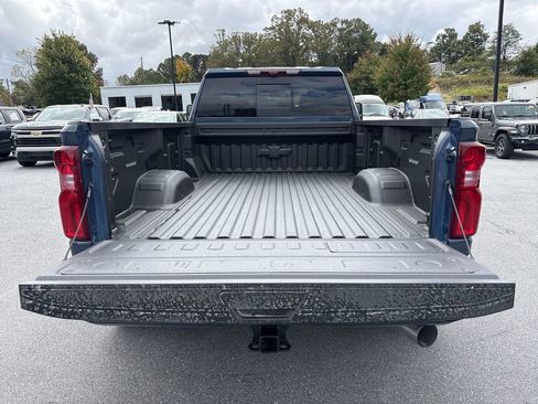New 2026 Chevrolet Silverado 3500 High Country w/ Technology Package image 28