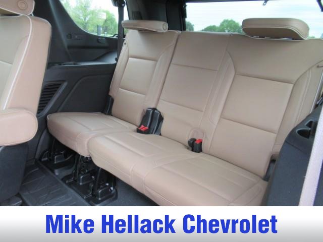 Used 2024 Chevrolet Tahoe Premier AWD/4WD image 23