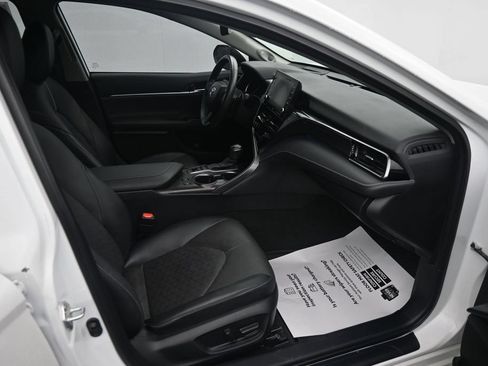 Used 2023 Toyota Camry XSE w/ Navigation Package FWD image 12