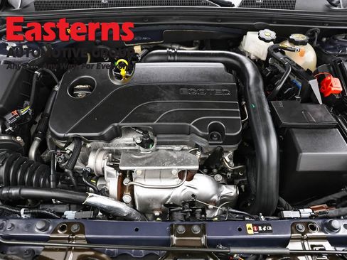 Used 2025 Chevrolet Malibu RS FWD image 7