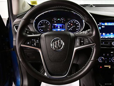 Used 2020 Buick Encore Preferred AWD/4WD image 16