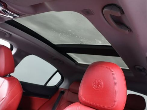 Used 2020 Alfa Romeo Stelvio Sprint w/ Nero Edizione image 19
