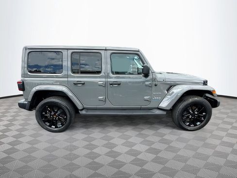 Used 2023 Jeep Wrangler Unlimited Sahara image 5