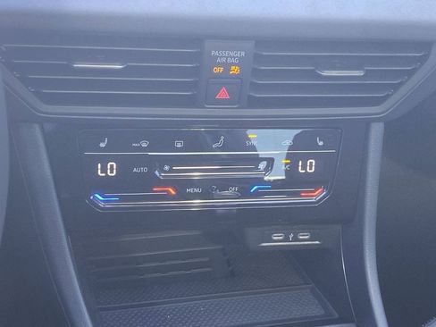 New 2026 Volkswagen Jetta SE FWD image 24