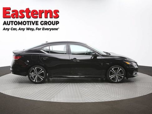 Used 2023 Nissan Sentra SR w/ SR Premium Package FWD image 46