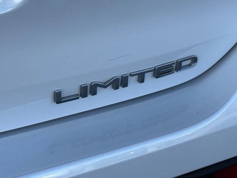 Used 2022 Toyota Highlander Limited image 15