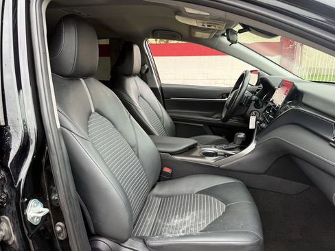 Used 2024 Toyota Camry SE FWD image 27