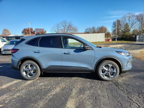 New 2026 Ford Escape ST-Line w/ Cold Weather Package image 3