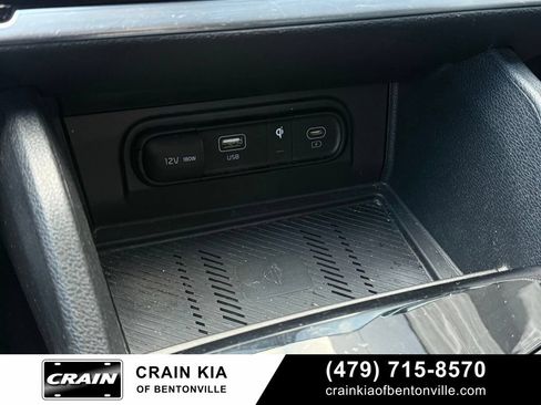 Certified 2025 Kia Sportage EX w/ Premium Package AWD/4WD image 18