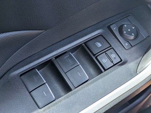 Used 2025 Toyota RAV4 XLE w/ Weather Package AWD/4WD image 22