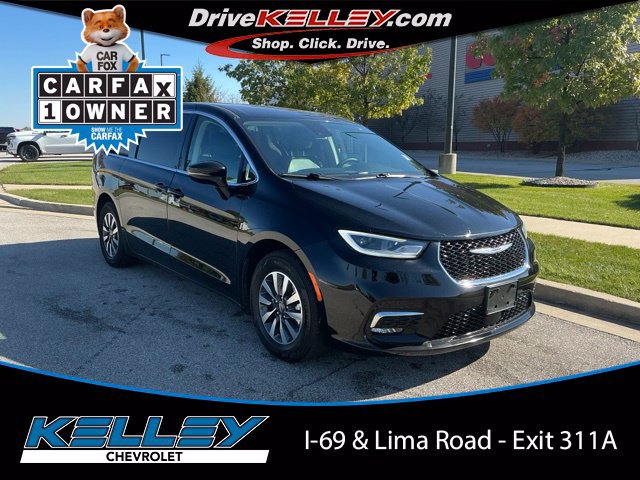 Used 2024 Chrysler Pacifica Limited FWD image 1
