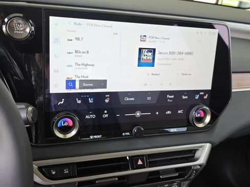 Used 2025 Lexus RX 350 AWD w/ Convenience Package image 22