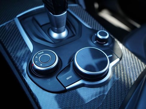 Used 2018 Alfa Romeo Stelvio Quadrifoglio w/ Driver Assist Dynamic Package image 20