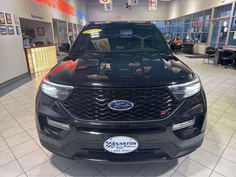 Used 2023 Ford Explorer ST w/ Equipment Group 401A image 2