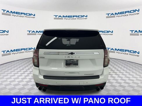 Used 2021 Chevrolet Tahoe Premier w/ Premium Package AWD/4WD image 4