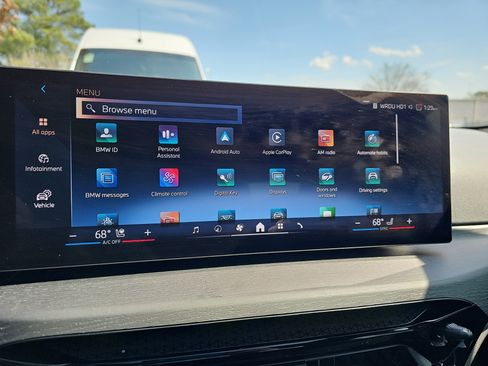 Certified 2025 BMW 330i Sedan w/ Premium Package RWD image 24