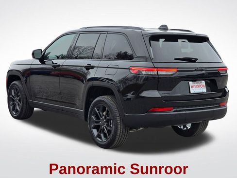 New 2025 Jeep Grand Cherokee Limited image 20
