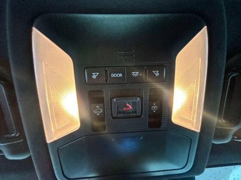 Used 2021 Toyota RAV4 XSE AWD/4WD image 19
