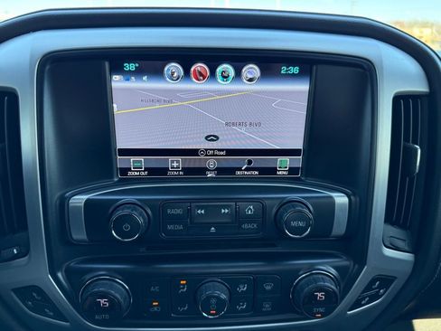 Used 2018 GMC Sierra 1500 SLT image 27