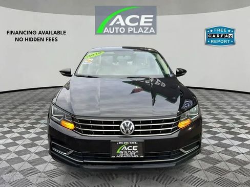 Used 2018 Volkswagen Passat 2.0T SE FWD image 3