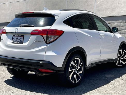 Used 2020 Honda HR-V Sport image 13