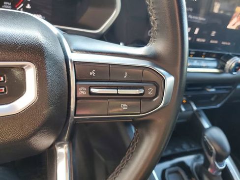 Used 2023 GMC Canyon Elevation image 26