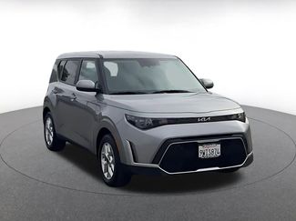 Used 2025 Kia Soul LX w/ LX Technology Package video 2