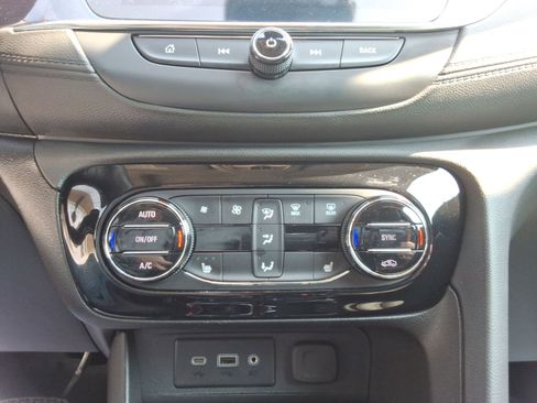 Used 2023 Buick Encore GX Select w/ Experience Buick Package image 21