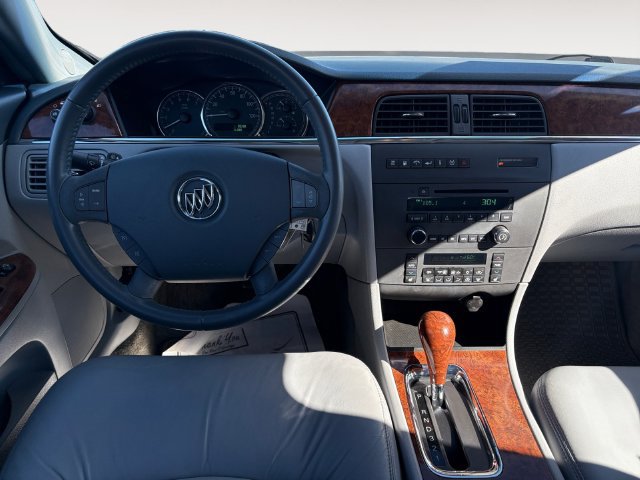 Used 2005 Buick LaCrosse CXL w/ Gold Convenience Package FWD image 10