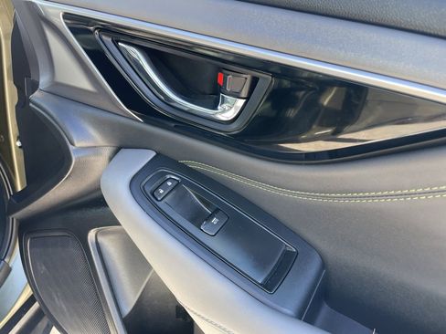 Used 2024 Subaru Outback Onyx Edition XT image 33