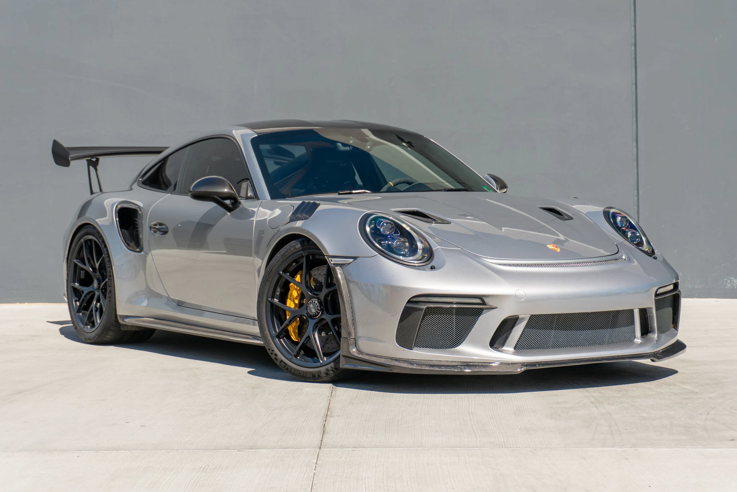 Used 2019 Porsche 911 GT3 RS RWD image 4