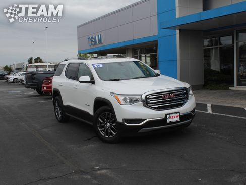Used 2018 GMC Acadia SLT AWD/4WD image 2