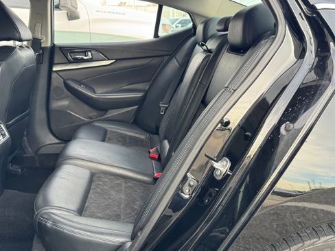 Used 2017 Nissan Maxima SR w/ Midnight Edition image 20